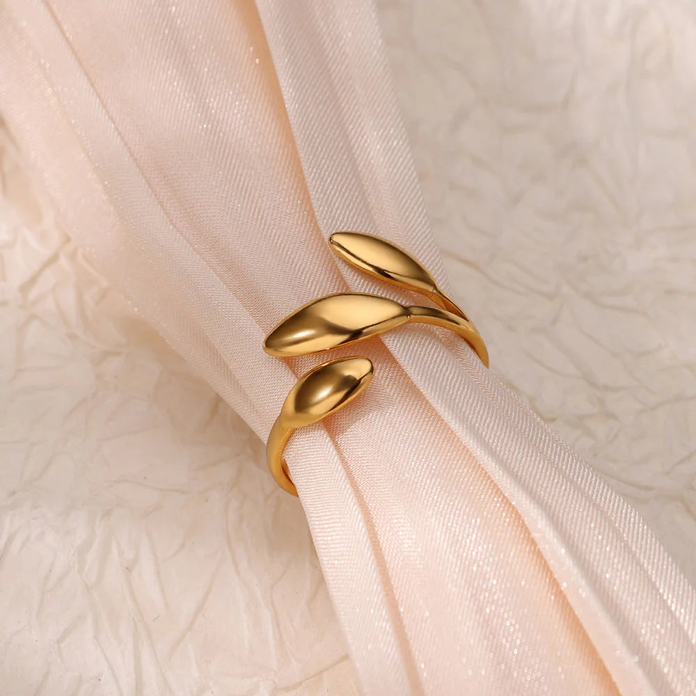 Anillos de acero inoxidable para mujer, anillo geométrico multicapa en color dorado que se abre en el dedo. Novedad en joyería de moda para bodas y fiestas. Resistente al agua.